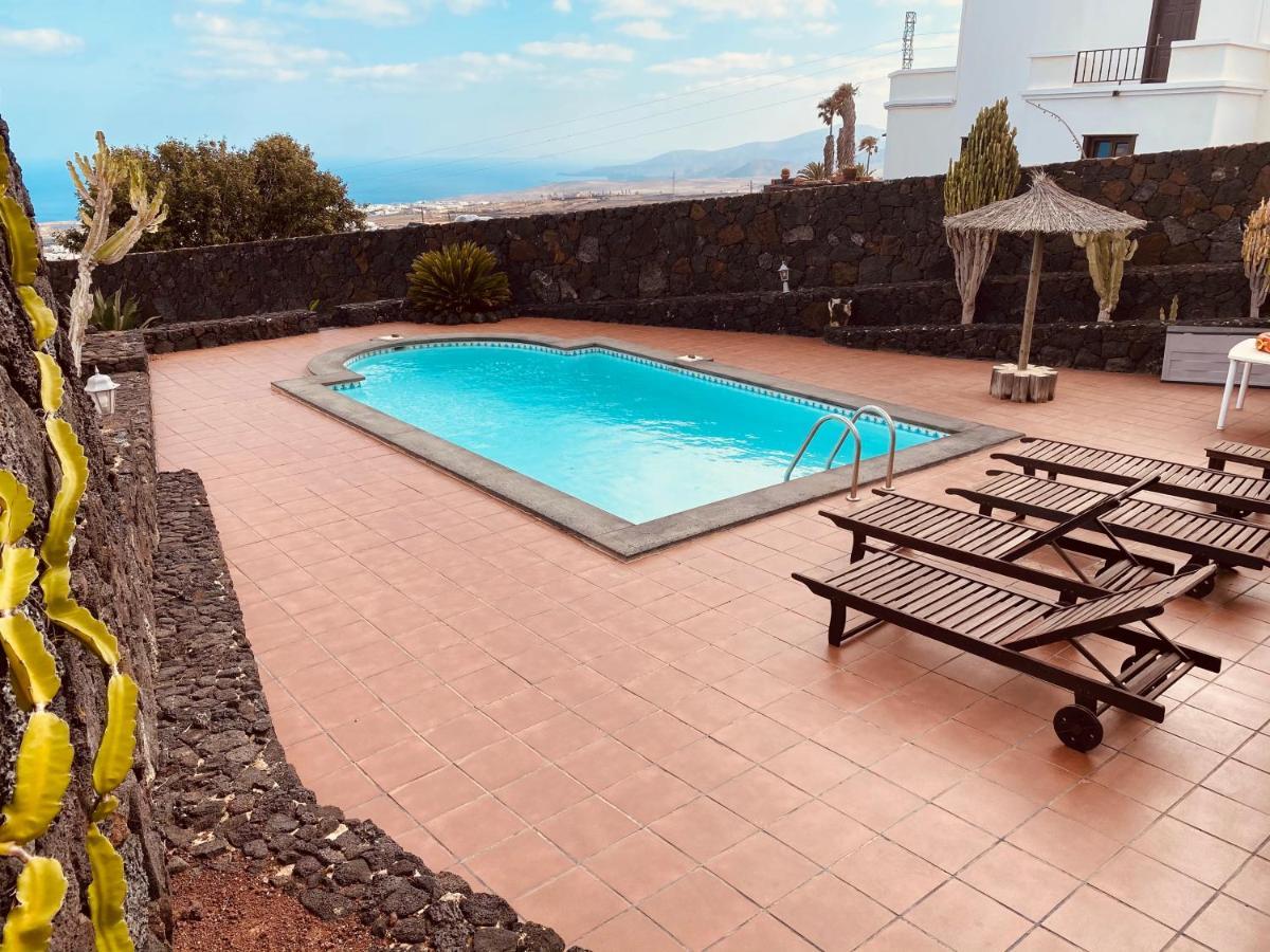 Vivienda Vacacional Julia La Asomada (Lanzarote) Exterior foto